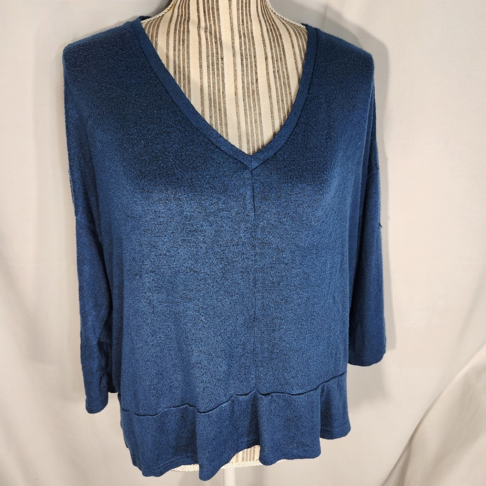 Gilligan & O'Malley Blue 3/4 Sleeve V Neck Ruffle Hem Pajama Top Size Large